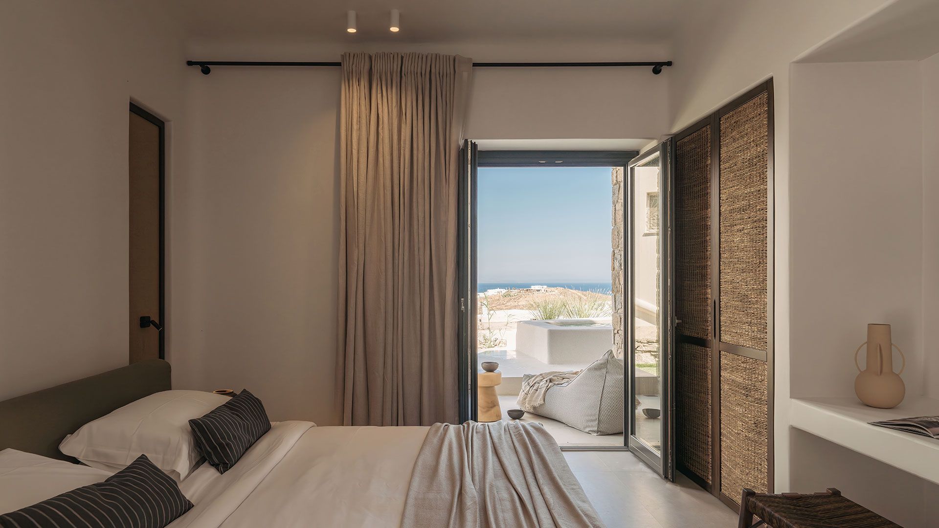 Μελέτη & Κατασκευή 4* Ξενοδοχείου, Άγιος Στέφανος, Μύκονος