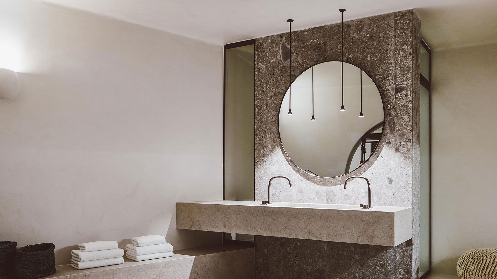 Κατασκευή 3 Πολυτελών Ιδιωτικών Βιλών, Ημεροβίγλι, Σαντορίνη