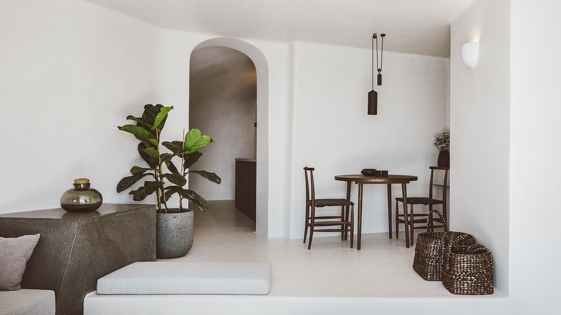 Κατασκευή 3 Πολυτελών Ιδιωτικών Βιλών, Ημεροβίγλι, Σαντορίνη