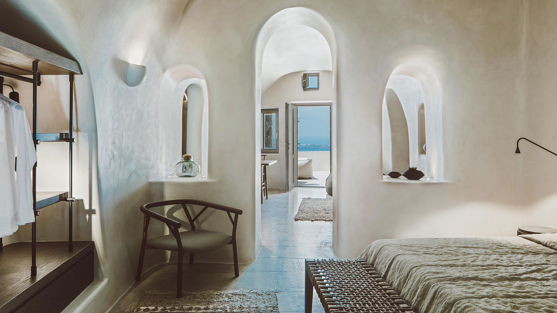 Κατασκευή 3 Πολυτελών Ιδιωτικών Βιλών, Ημεροβίγλι, Σαντορίνη