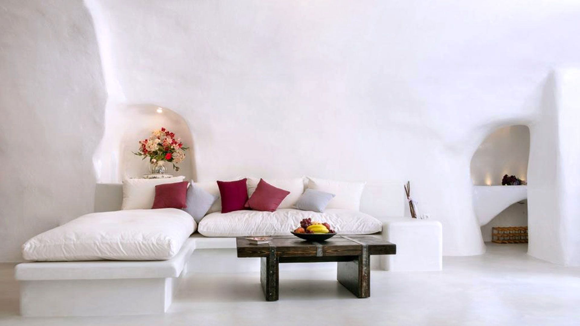 Μελέτη & Κατασκευή 3 Πολυτελών Κανάβων-Σουιτών, Βόθωνα, Σαντορίνη